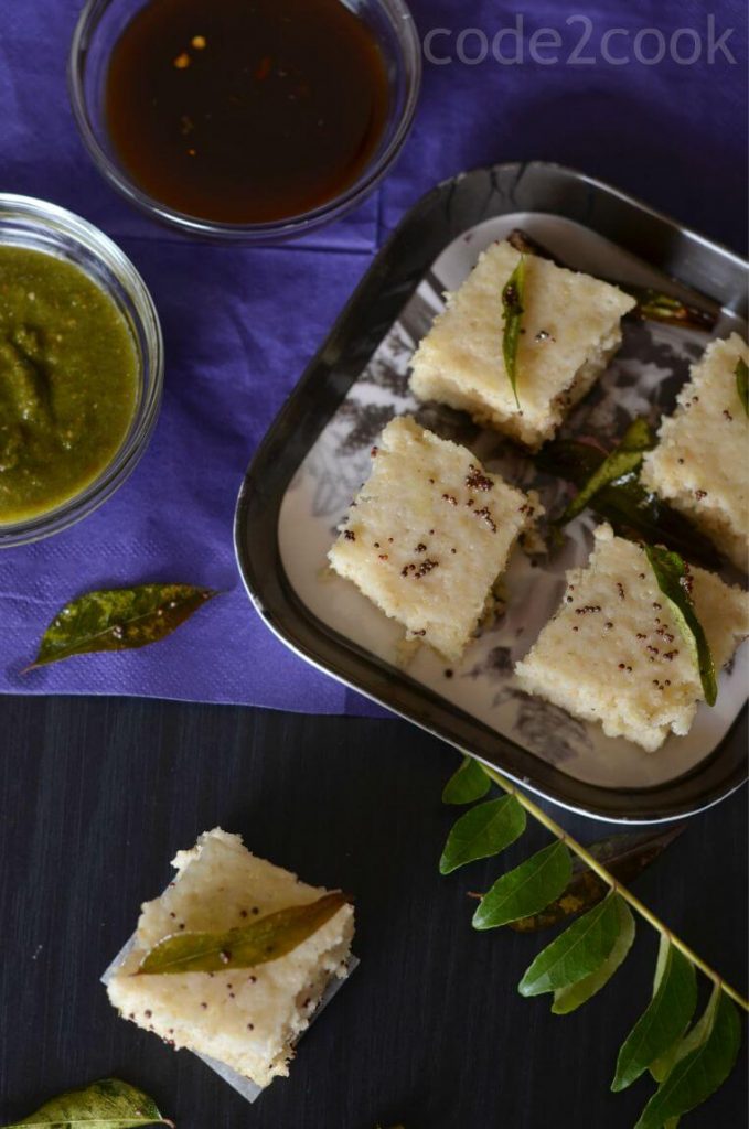 Oats Dhokla Recipe | Instant Oats Dhokla | Instant Oats Rava Dhokla Oats dhokla is the instant dhokla recipe with oats flour, semolina and curd in equal portions, which is a savory and steamed snack or a great breakfast or a great meal in itself. Seasoned with mustard seeds, curry leaves and green chilies this oats dhokla is a perfect guilt-free food to consume.