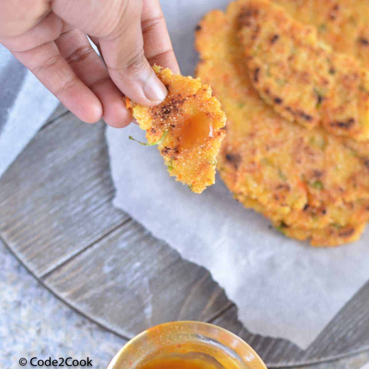 Sama rice paratha (barnyard millet flour flatbread) is served with no-cook peach chutney.