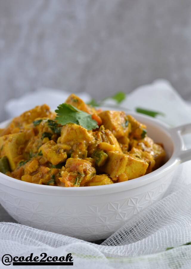 sana thongba featured in white bowl side view