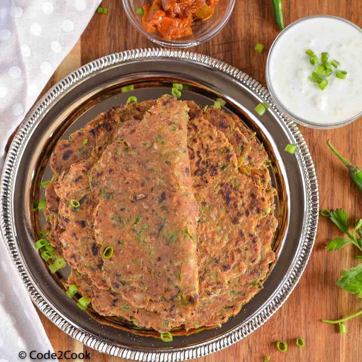 Spring Onion Paratha | Hara Pyaz Ka Paratha - Code2cook