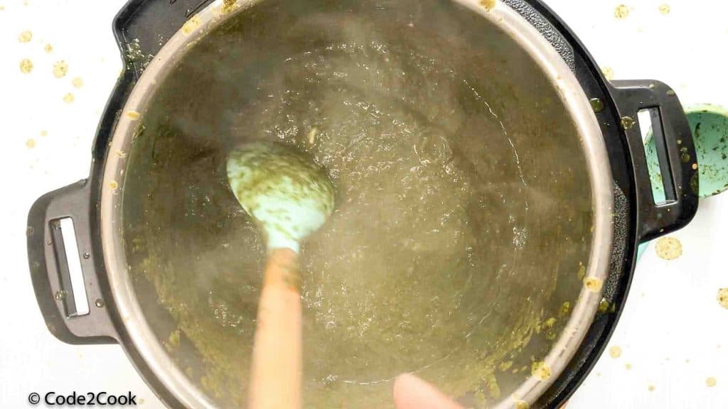 saag is cooking and spluttering