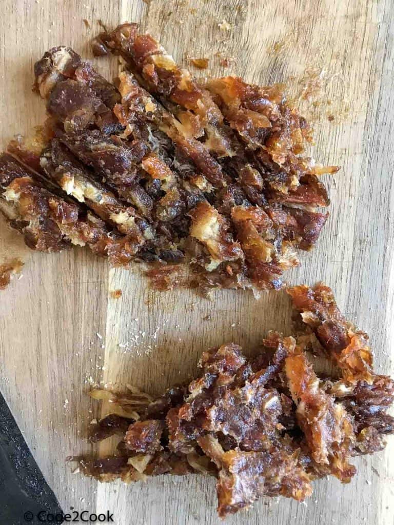 Medjool dates, after removing seeds & chopped