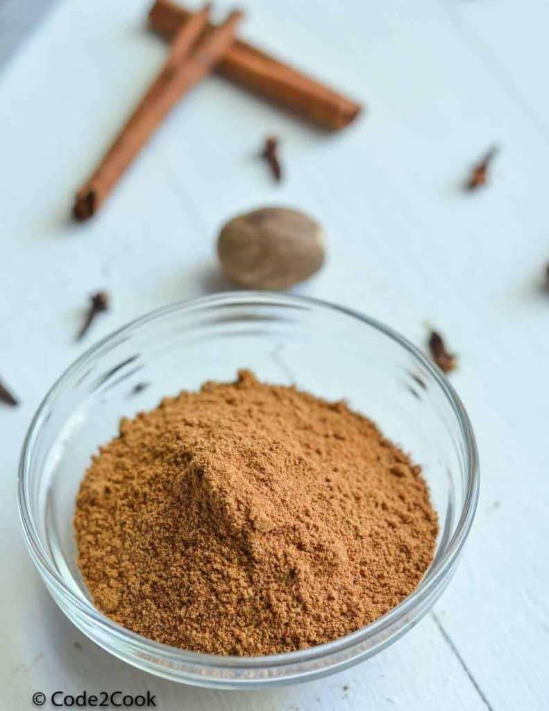 homemade pumpkin spice blend in a glass bowl