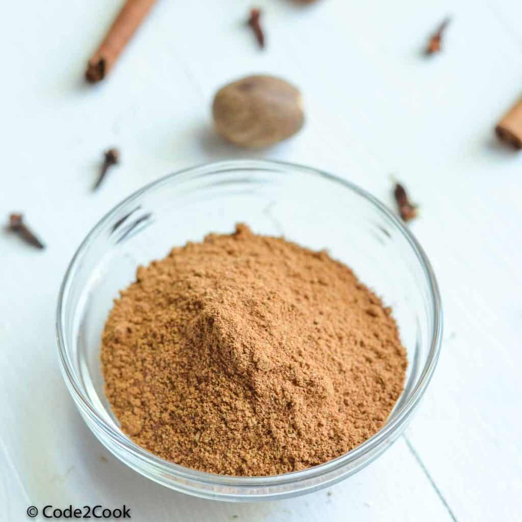 homemade pumpkin spice mix in a glass bowl